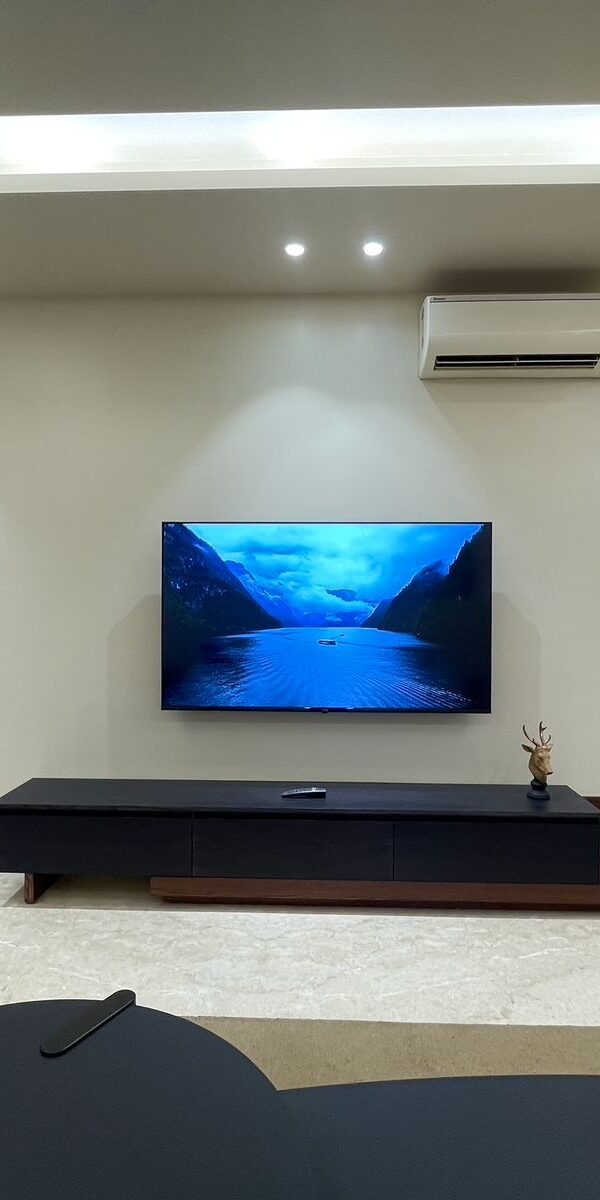 4 BHK Furnished Flat for Rent in Defence Colony