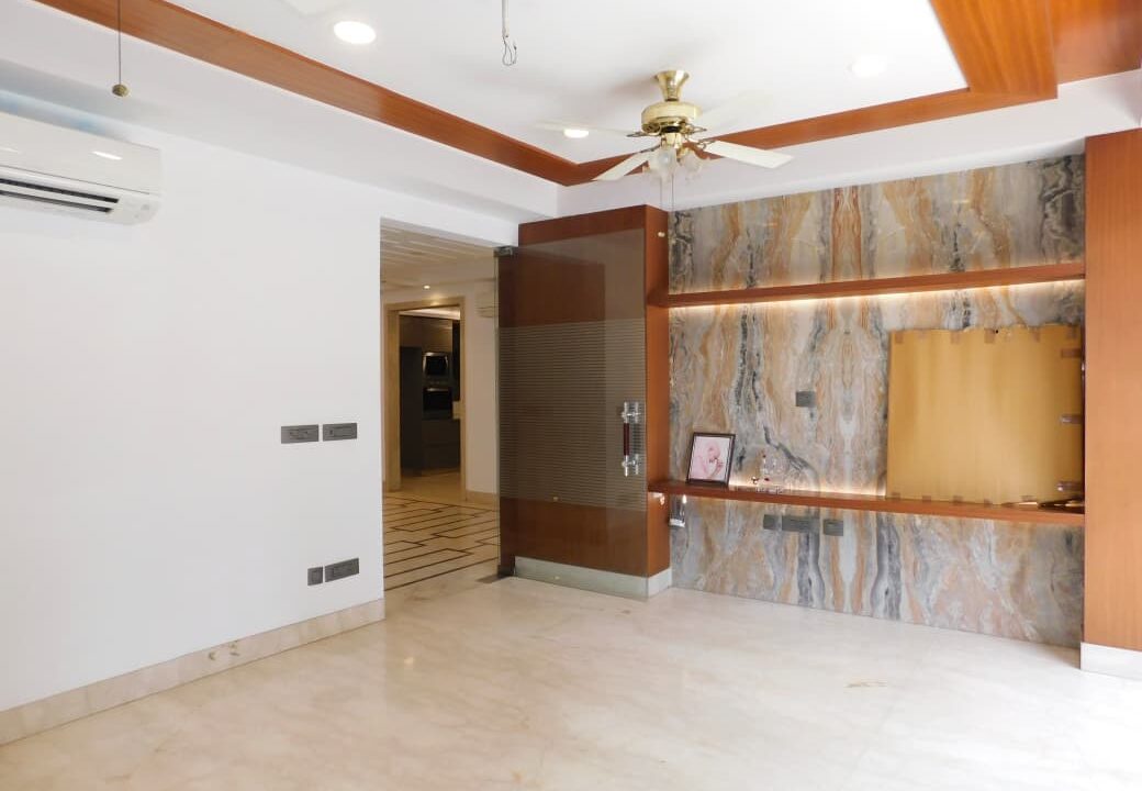 Newly redeveloped luxury stilt and builder floors in Defence Colony New Delhi