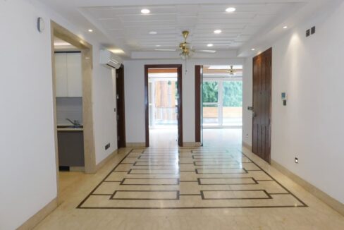 Financial ROI and rental yield analysis for luxury real estate in South Delhi