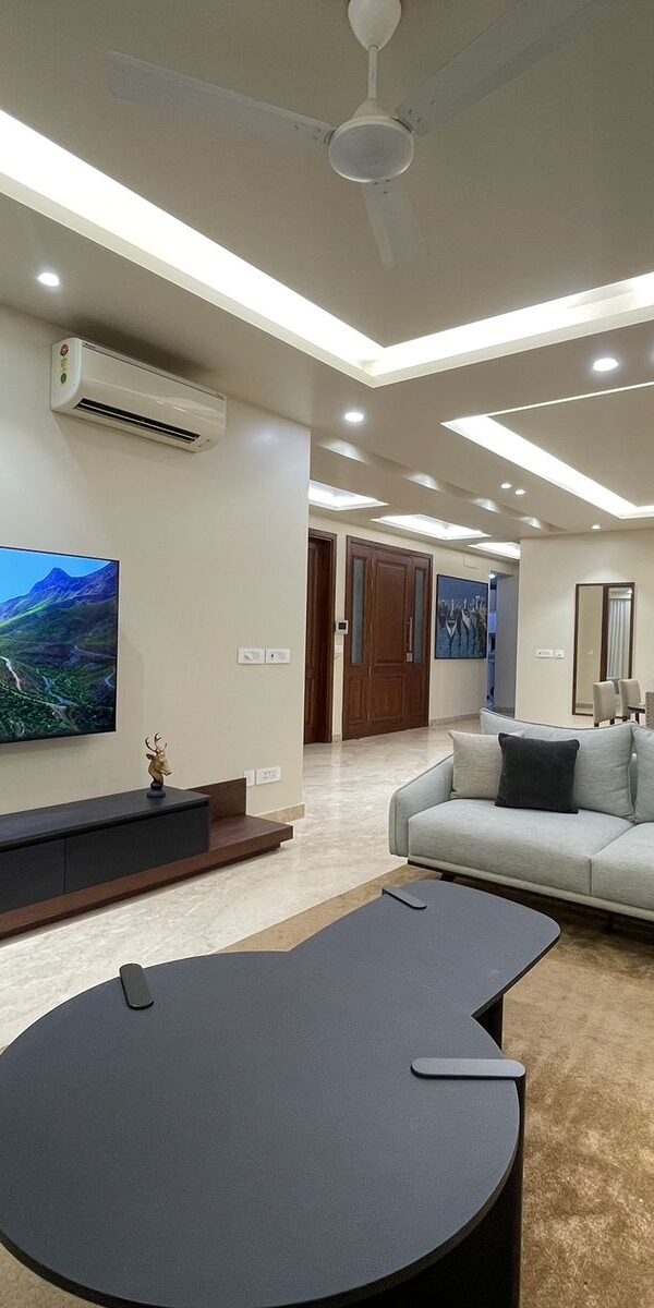 Brand new, fully furnished for expats and corporate 4 BHK luxury apartment available for rent in the premium neighborhood of Defence Colony, South Delhi. Features modern interiors and is ready to move in.